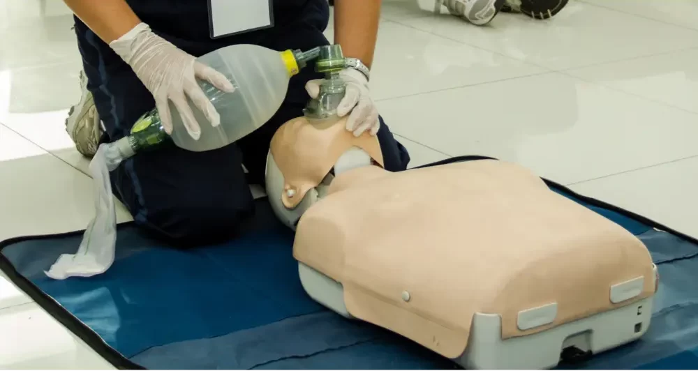 BLS Training on Oxygen and Airway Management
